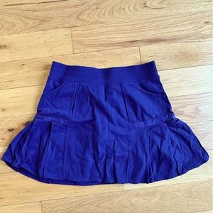 Athlete purple size Med athletic skirt back pocket medium